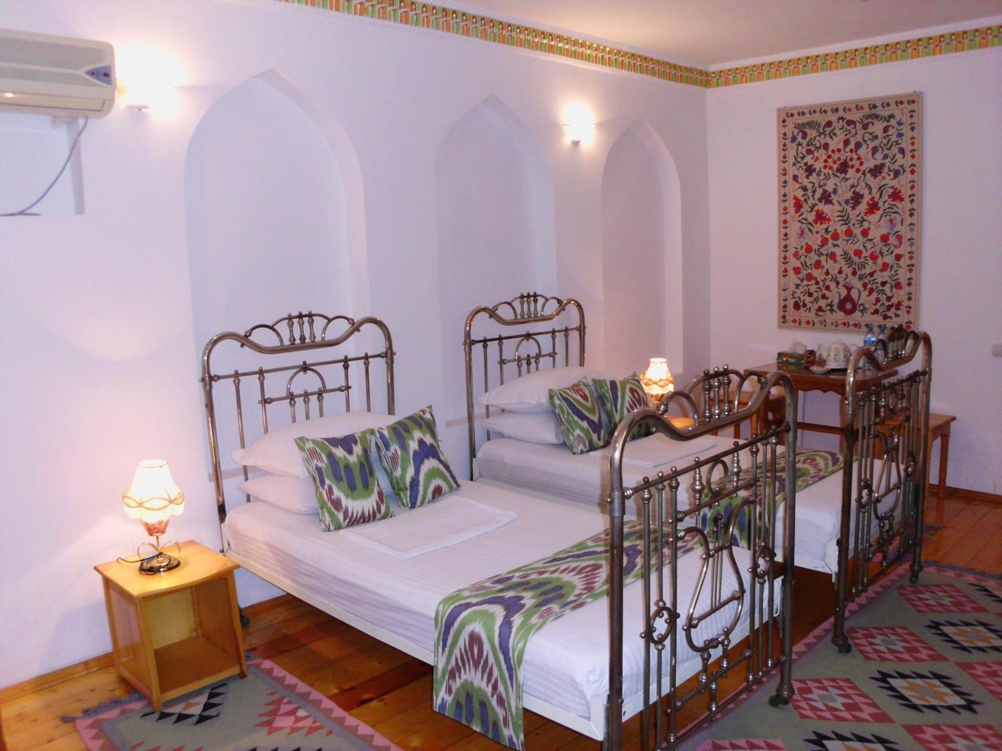Emir Bed & Breakfast Bukhara Exterior photo